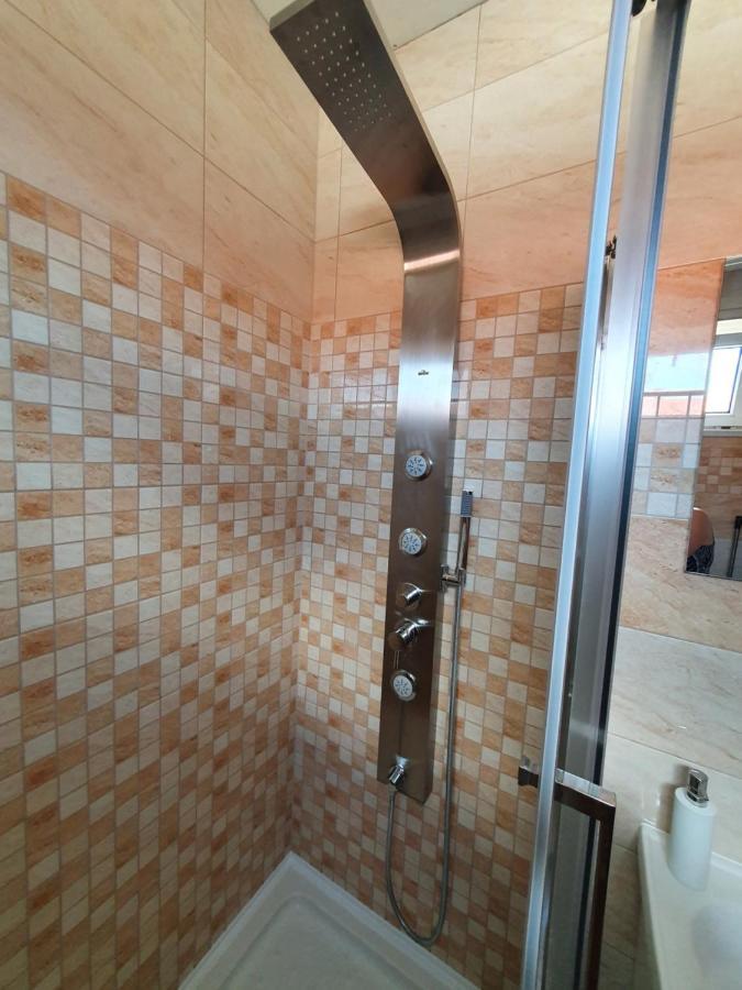 Fischer Apartman 3 Hajdúszoboszló Exterior foto